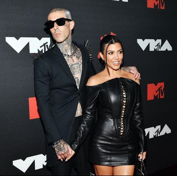 new york, new york   september 12 l r kourtney kardashian and travis barker attend the 2021 mtv video music awards at barclays center on september 12, 2021 in the brooklyn borough of new york city photo by noam galaigetty images for mtvviacomcbs